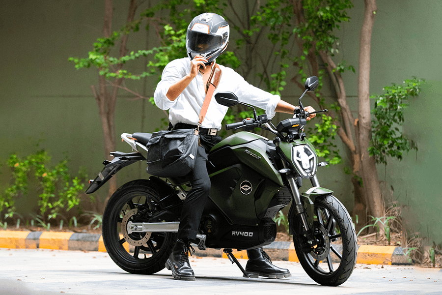 Book Revolt RV400 Now - India's 1st electric bike